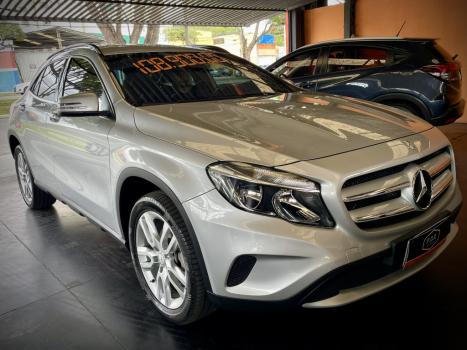 MERCEDES-BENZ GLA 200 1.6 16V 4P FLEX CGI ADVANCE TURBO AUTOMTICO, Foto 3