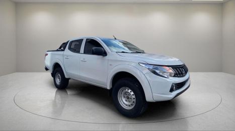 MITSUBISHI L 200 2.4 16V 4P HLS CABINE DUPLA FLEX , Foto 2