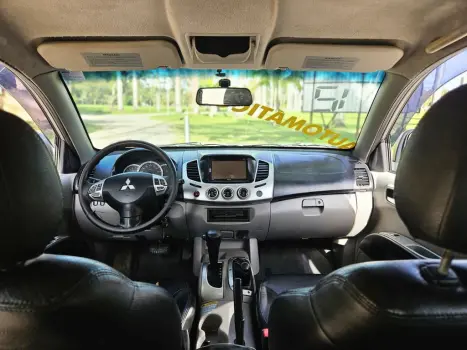 MITSUBISHI L 200 3.5 24V FLEX HPE 4X4  CABINE DUPLA AUTOMTICO, Foto 10