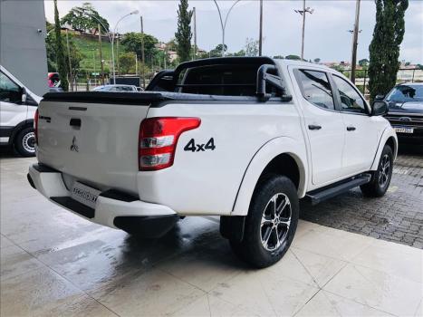 MITSUBISHI L 200 Triton 2.4 16V SPORT GLS CABINE DUPLA TURBO DIESEL AUTOMTICO, Foto 4