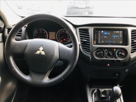 MITSUBISHI L 200 Triton 2.4 16V SPORT GLS CABINE DUPLA TURBO DIESEL AUTOMTICO, Foto 12