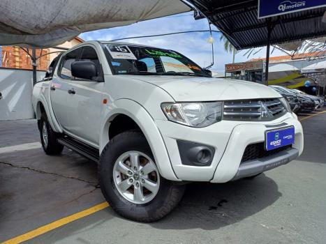 MITSUBISHI L 200 Triton 2.4 16V FLEX HLS CABINE DUPLA, Foto 3