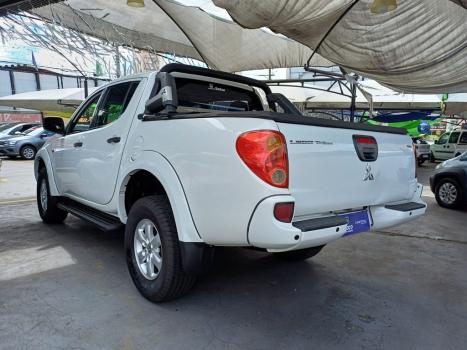 MITSUBISHI L 200 Triton 2.4 16V FLEX HLS CABINE DUPLA, Foto 4