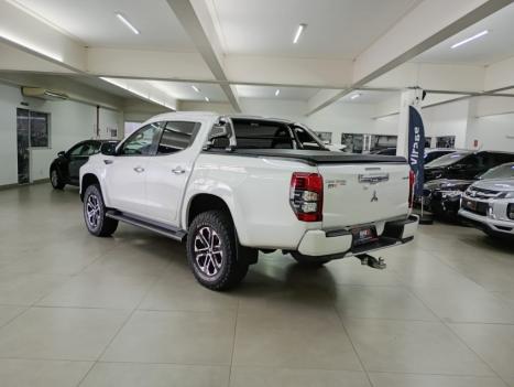 MITSUBISHI L 200 Triton 2.4 16V SPORT HPE-S 4X4 CABINE DUPLA TURBO DIESEL AUTOMTICO, Foto 3