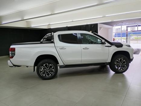 MITSUBISHI L 200 Triton 2.4 16V SPORT HPE-S 4X4 CABINE DUPLA TURBO DIESEL AUTOMTICO, Foto 6