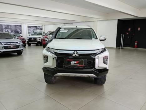 MITSUBISHI L 200 Triton 2.4 16V SPORT HPE-S 4X4 CABINE DUPLA TURBO DIESEL AUTOMTICO, Foto 8