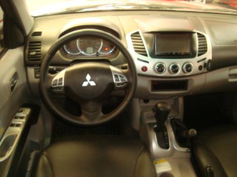 MITSUBISHI L 200 Triton 3.2 16V HPE 4X4 CABINE DUPLA TURBO DIESEL INTERCOOLER AUTOMTICO, Foto 9