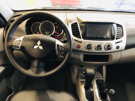 MITSUBISHI L 200 Triton 3.2 16V HPE 4X4 CABINE DUPLA TURBO DIESEL INTERCOOLER AUTOMÁTICO, Foto 12