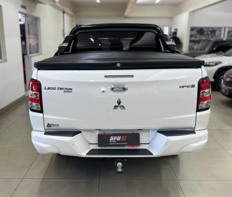 MITSUBISHI L 200 Triton , Foto 3