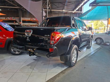 MITSUBISHI L 200 Triton 3.5 V6 HPE 4X4 FLEX CABINE DUPLA AUTOMTICO, Foto 3