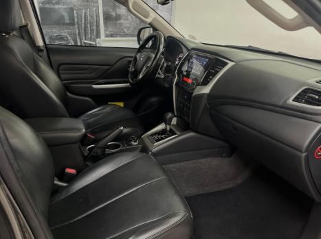 MITSUBISHI L 200 Triton , Foto 12