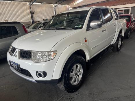 MITSUBISHI L 200 Triton 3.5 V6 HPE 4X4 FLEX CABINE DUPLA AUTOMTICO, Foto 2