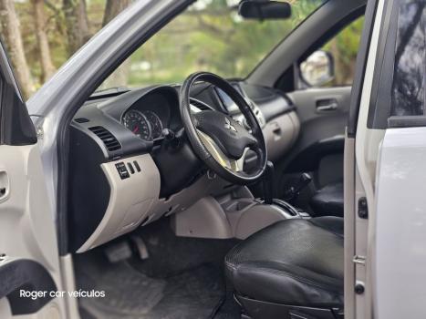 MITSUBISHI L 200 Triton 3.2 16V HPE 4X4 CABINE DUPLA TURBO DIESEL INTERCOOLER AUTOMTICO, Foto 8