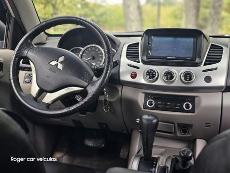 MITSUBISHI L 200 Triton 3.2 16V HPE 4X4 CABINE DUPLA TURBO DIESEL INTERCOOLER AUTOMTICO, Foto 9