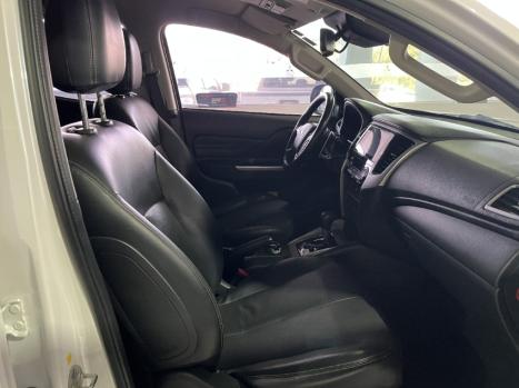 MITSUBISHI L 200 Triton 2.4 16V SPORT HPE-S 4X4 CABINE DUPLA TURBO DIESEL AUTOMTICO, Foto 12