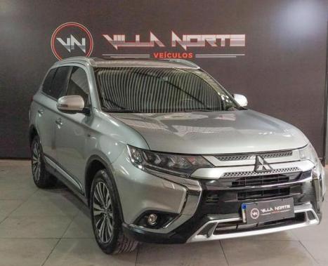 MITSUBISHI Outlander 3.0 V6 24V 4P HPE-S AWD AUTOMTICO, Foto 3