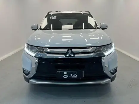 MITSUBISHI Outlander 2.2 16V 4P 4X4 DIESEL AUTOMTICO, Foto 5