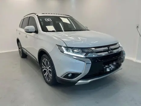 MITSUBISHI Outlander 2.2 16V 4P 4X4 DIESEL AUTOMTICO, Foto 7