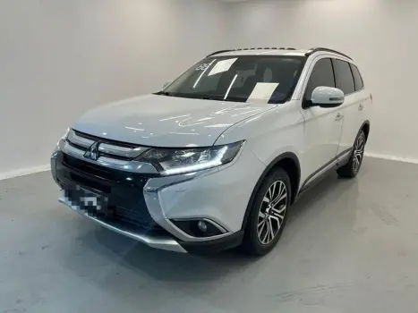 MITSUBISHI Outlander 2.2 16V 4P 4X4 DIESEL AUTOMTICO, Foto 15