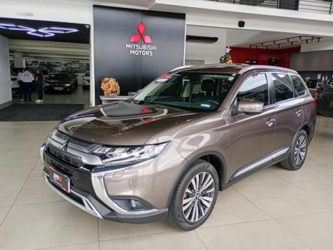 MITSUBISHI Outlander 3.0 V6 24V 4P HPE-S AWD AUTOMTICO, Foto 1