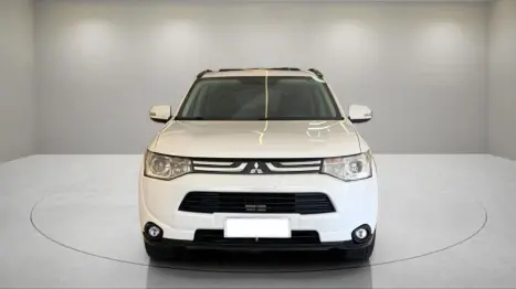 MITSUBISHI Outlander 2.0 16V 4P AUTOMTICO, Foto 2