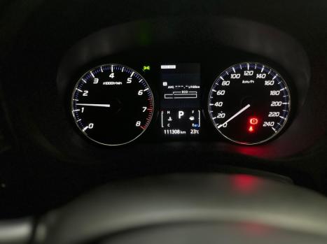 MITSUBISHI Outlander 3.0 V6 24V 4P HPE-S AWD AUTOMTICO, Foto 8