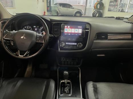 MITSUBISHI Outlander 3.0 V6 24V 4P GT 4X4 AUTOMTICO, Foto 11
