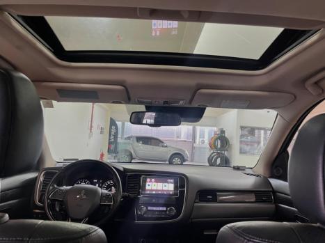 MITSUBISHI Outlander 3.0 V6 24V 4P GT 4X4 AUTOMTICO, Foto 12