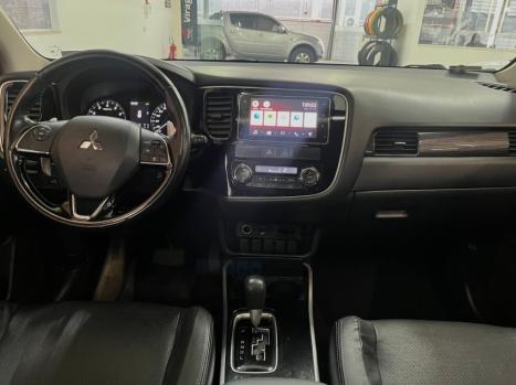 MITSUBISHI Outlander 3.0 V6 24V 4P GT 4X4 AUTOMTICO, Foto 12