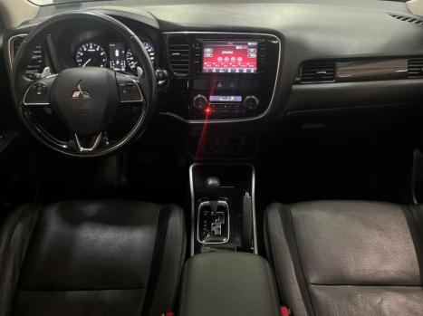 MITSUBISHI Outlander 2.0 16V 4P AUTOMTICO, Foto 9