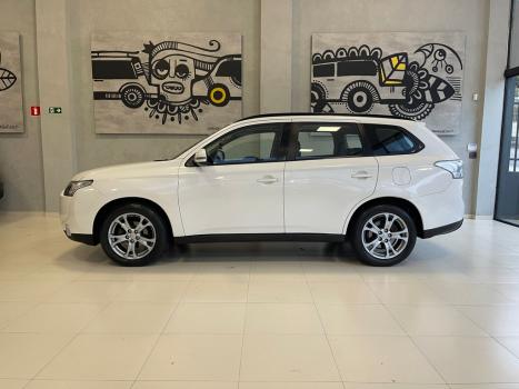 MITSUBISHI Outlander 2.0 16V 4P AUTOMTICO, Foto 5