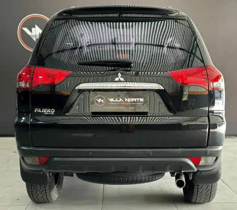 MITSUBISHI Pajero 3.2 16V 4P 4X4 7 LUGARES HPE TURBO DIESEL INTERCOOLER AUTOMTICO, Foto 5