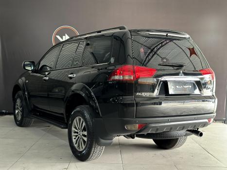 MITSUBISHI Pajero 3.2 16V 4P 4X4 7 LUGARES HPE TURBO DIESEL INTERCOOLER AUTOMTICO, Foto 6