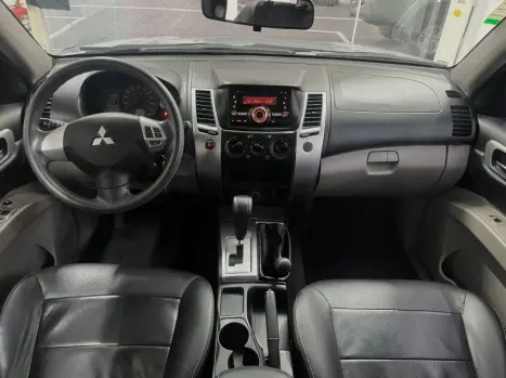 MITSUBISHI Pajero 3.2 16V 4P 4X4 TURBO DIESEL INTERCOOLER AUTOMTICO, Foto 11