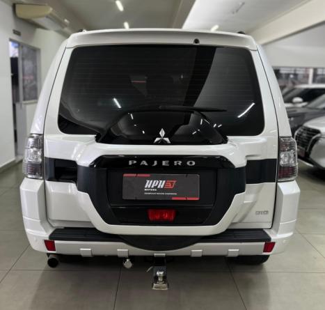 MITSUBISHI Pajero 3.2 16V 4P 4X4 7 LUGARES HPE TURBO DIESEL INTERCOOLER AUTOMTICO, Foto 3