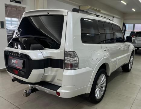 MITSUBISHI Pajero 3.2 16V 4P 4X4 7 LUGARES HPE TURBO DIESEL INTERCOOLER AUTOMTICO, Foto 4