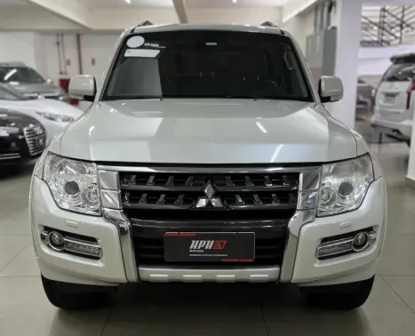 MITSUBISHI Pajero 3.2 16V 4P 4X4 7 LUGARES HPE TURBO DIESEL INTERCOOLER AUTOMTICO, Foto 6