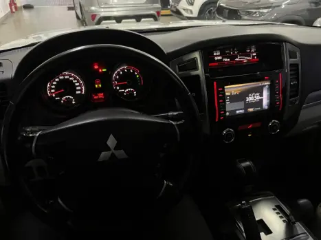 MITSUBISHI Pajero 3.2 16V 4P 4X4 7 LUGARES HPE TURBO DIESEL INTERCOOLER AUTOMTICO, Foto 9