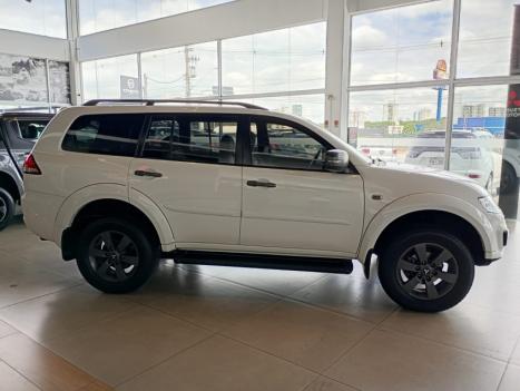 MITSUBISHI Pajero Dakar 3.2 16V 4P HPE 4X4  7 LUGARES TURBO INTECOOLER DIESEL AUTOMTICO, Foto 6