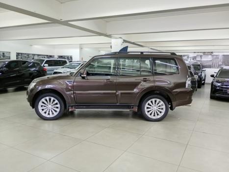 MITSUBISHI Pajero Full 3.2 16V 4P HPE 4X4 TURBO DIESEL INTERCOOLER AUTOMTICO, Foto 2