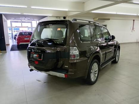 MITSUBISHI Pajero Full 3.2 16V 4P HPE 4X4 TURBO DIESEL INTERCOOLER AUTOMTICO, Foto 5