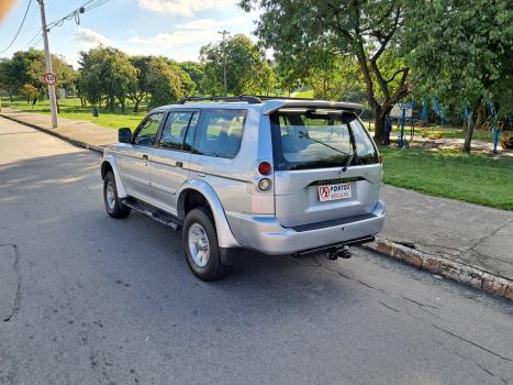 MITSUBISHI Pajero Sport 2.8 4P 4X4 TURBO INTERCOOLER AUTOMTICO, Foto 4