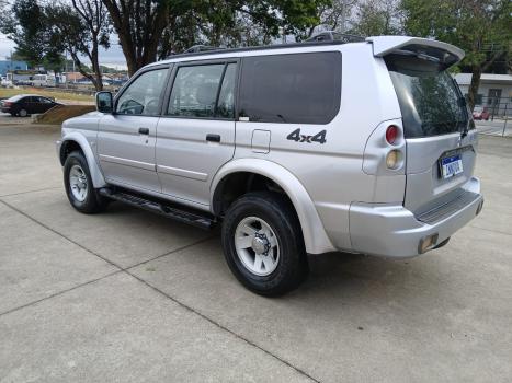 MITSUBISHI Pajero Sport 3.0 V6 24V 4P HPE AUTOMTICO, Foto 4