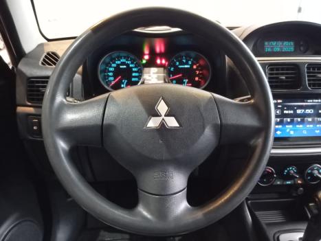 MITSUBISHI Pajero TR4 2.0 16V 4P 4X4 AUTOMTICO, Foto 10