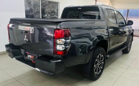 MITSUBISHI Triton 2.4 HPE-S BITURBO DIESEL CABINE DUPLA 4X4 AUTOMTICO, Foto 4