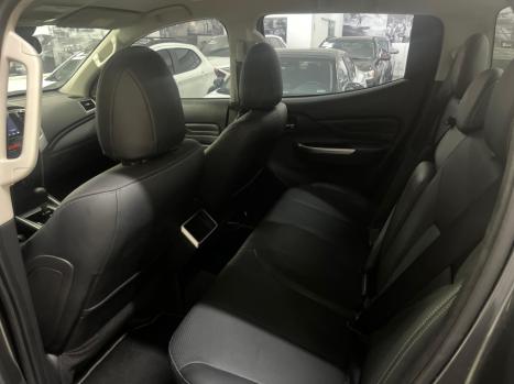 MITSUBISHI Triton 2.4 HPE-S BITURBO DIESEL CABINE DUPLA 4X4 AUTOMTICO, Foto 10