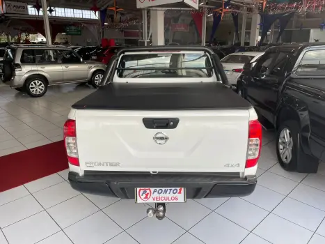 NISSAN Frontier 2.3 16V S 4X4 CABINE DUPLA BI-TURBO DIESEL, Foto 4