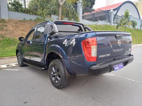 NISSAN Frontier 2.3 ATTACK CABINE DUPLA 4X4 BI-TURBO DIESEL AUTOMTICO, Foto 5