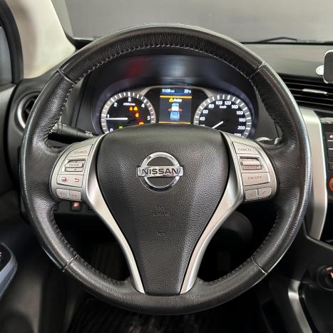 NISSAN Frontier 2.3 16V XE 4X4 CABINE DUPLA BI-TURBO DIESEL AUTOMTICO, Foto 10