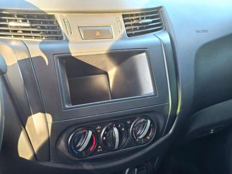 NISSAN Frontier 2.3 16V S 4X4 CABINE DUPLA BI-TURBO DIESEL, Foto 14